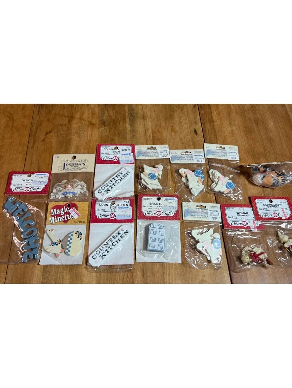 Fibre Craft Wood Miniatures Cottage Core, Set Of 13